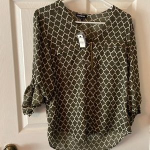 NEW express 1/4 Sleeve Blouse